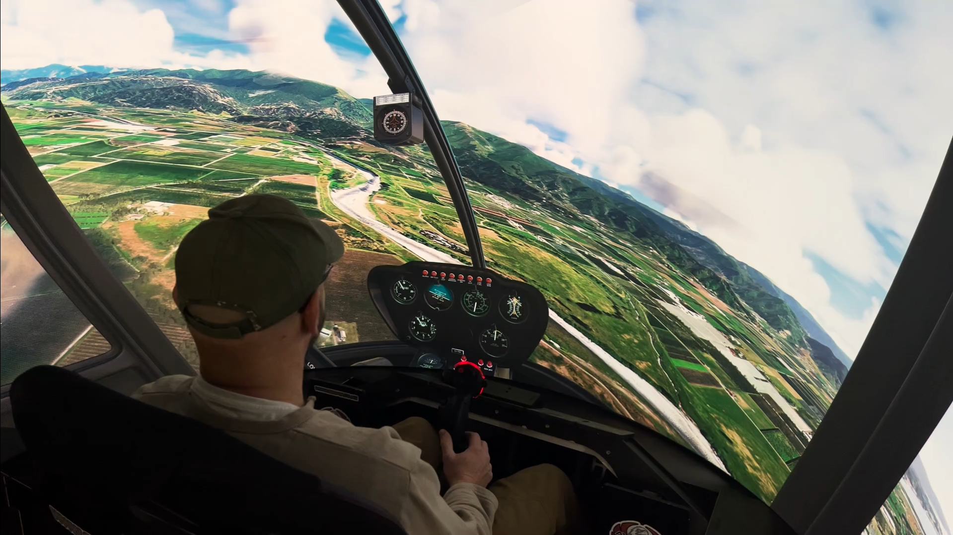 R44 over the valleys — Centurion 270 PRO